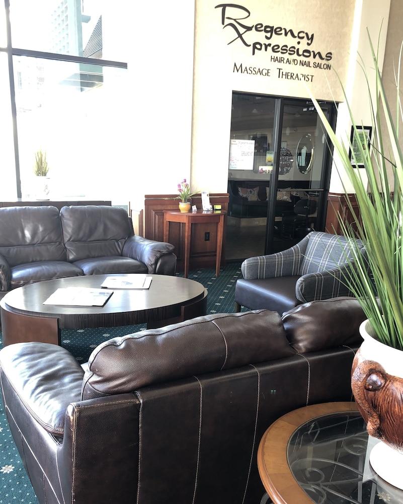 Rogue Regency Inn & Suites Medford Dış mekan fotoğraf