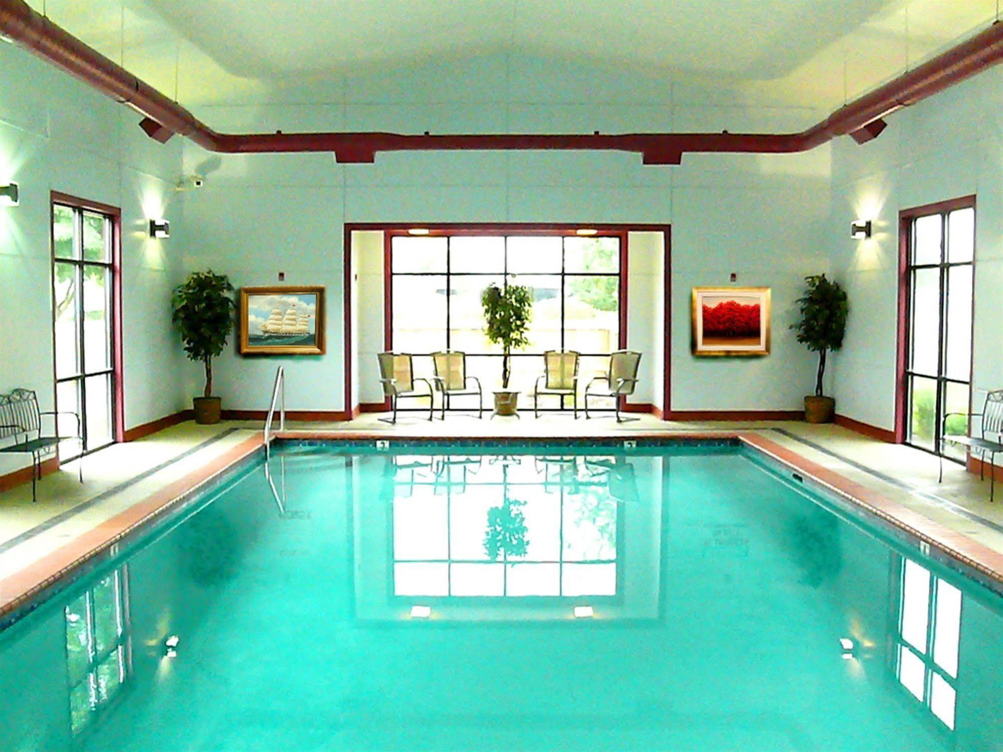 Rogue Regency Inn & Suites Medford Dış mekan fotoğraf