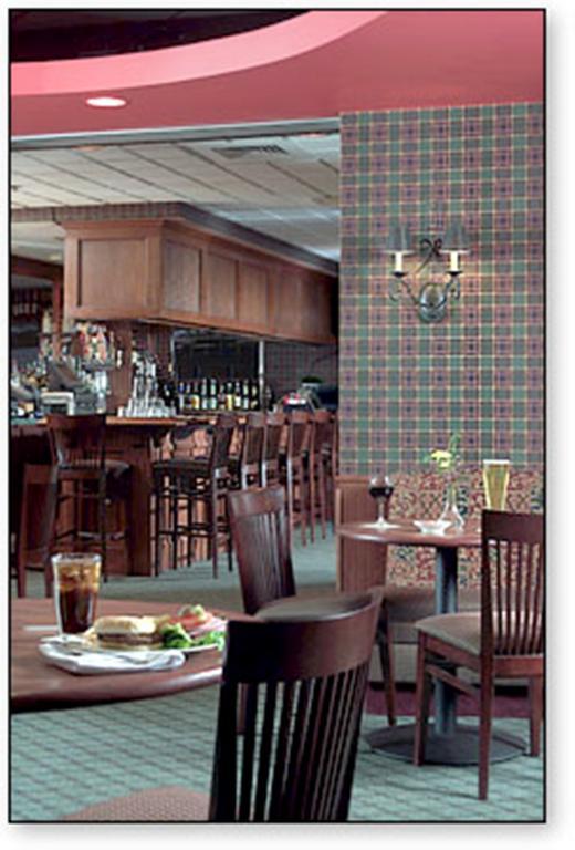Rogue Regency Inn & Suites Medford Dış mekan fotoğraf